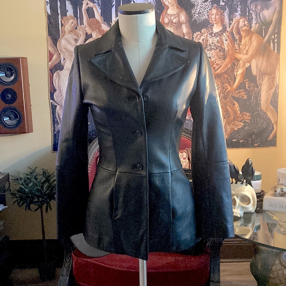 Amazing vtg EUC Y2K Leather blazer 90s 2000s Buffy style